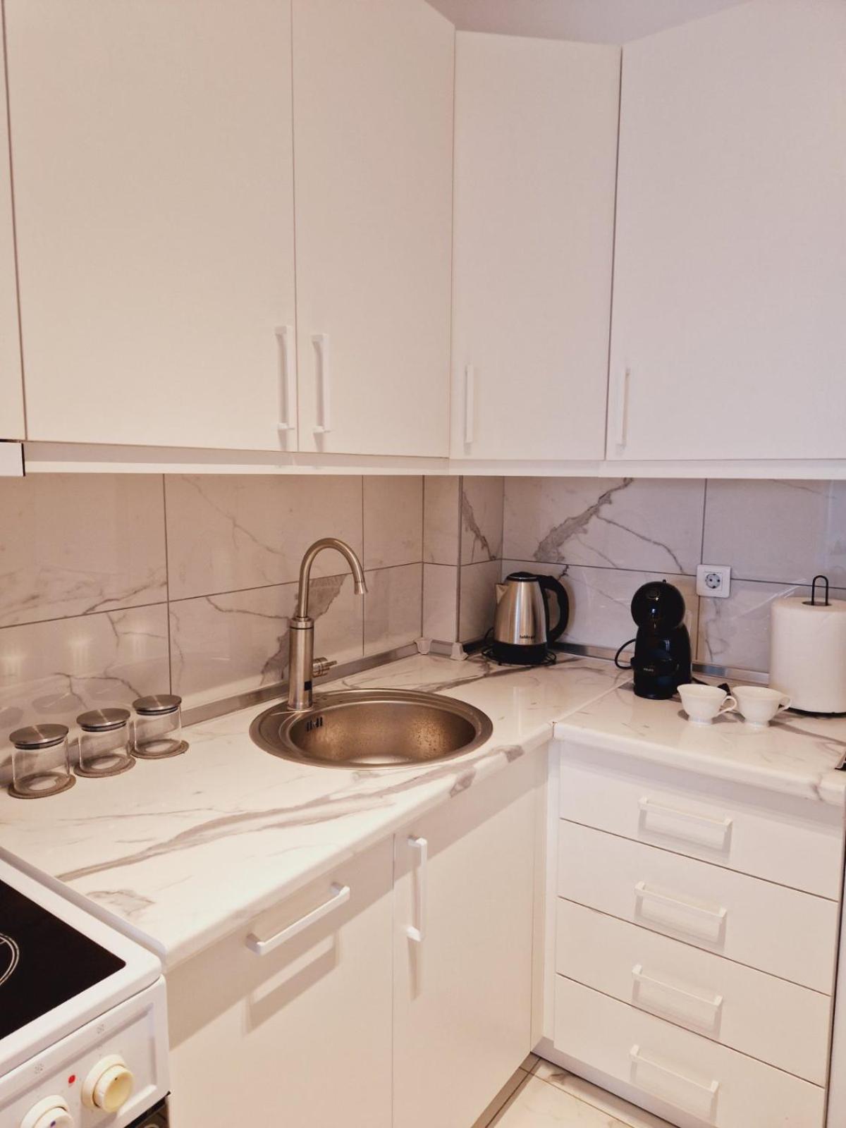 Kamche Lux Apartment Skopje Exterior foto
