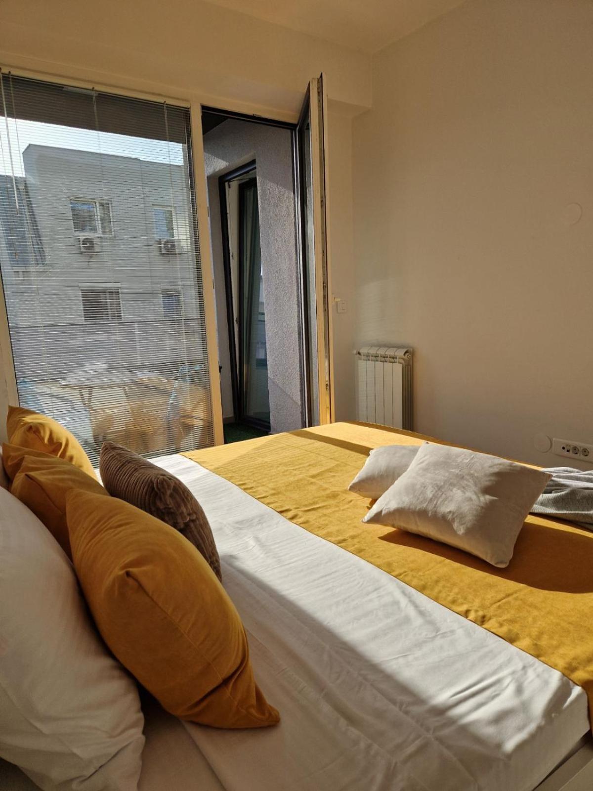 Kamche Lux Apartment Skopje Exterior foto